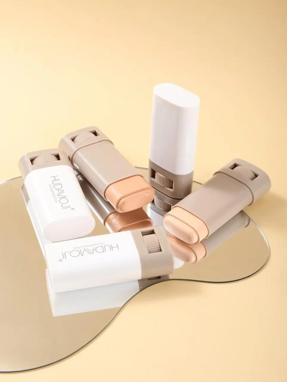 hudamoji Glowy Stick Foundation