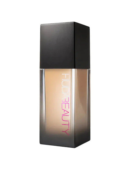 Huda Beauty Liquid Foundation
