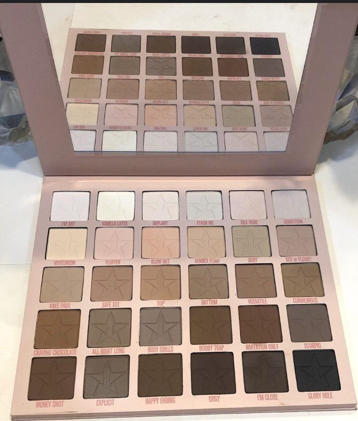Beautiful Eye Makeup Palette
