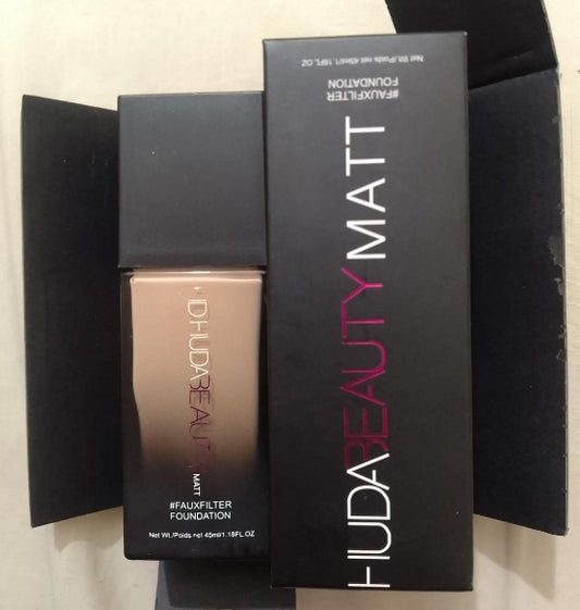 Huda Beauty's Faux Filter Foundation