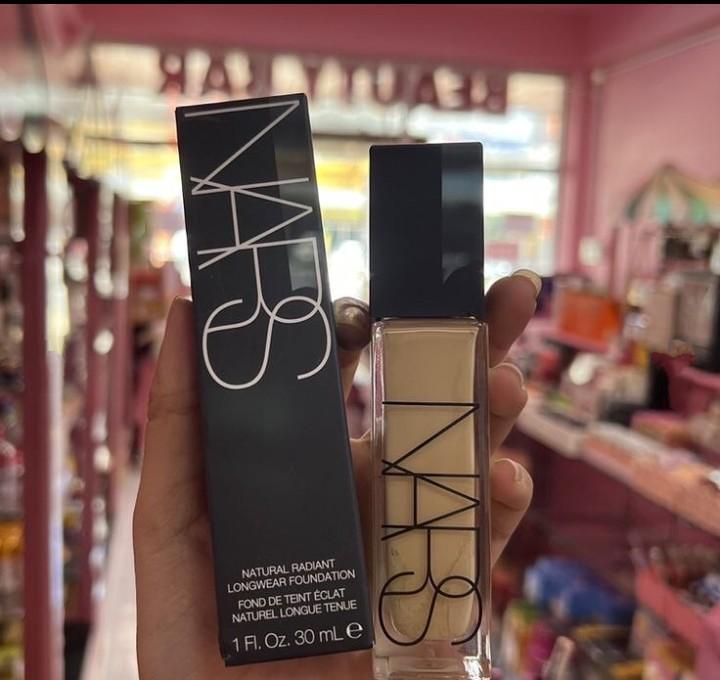 Nars Full Coverage Creamy Texture Foundation - 40 ml